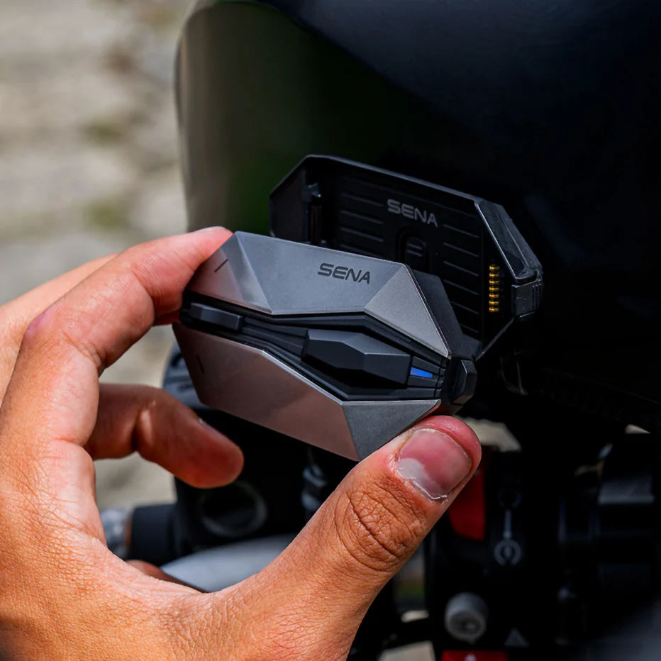 Sena 60X Motorcycle Communication System with SOUND BY BOSE (Single Pack)
